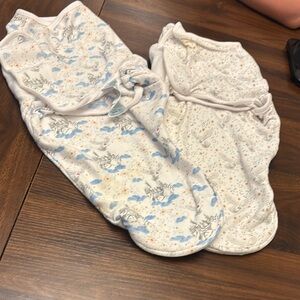 aden + anais Baby Swaddles - Blue and Cream